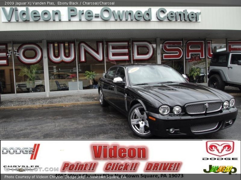 Ebony Black / Charcoal/Charcoal 2009 Jaguar XJ Vanden Plas