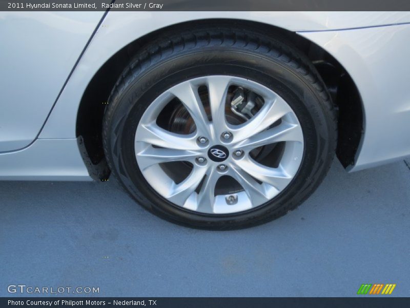 Radiant Silver / Gray 2011 Hyundai Sonata Limited