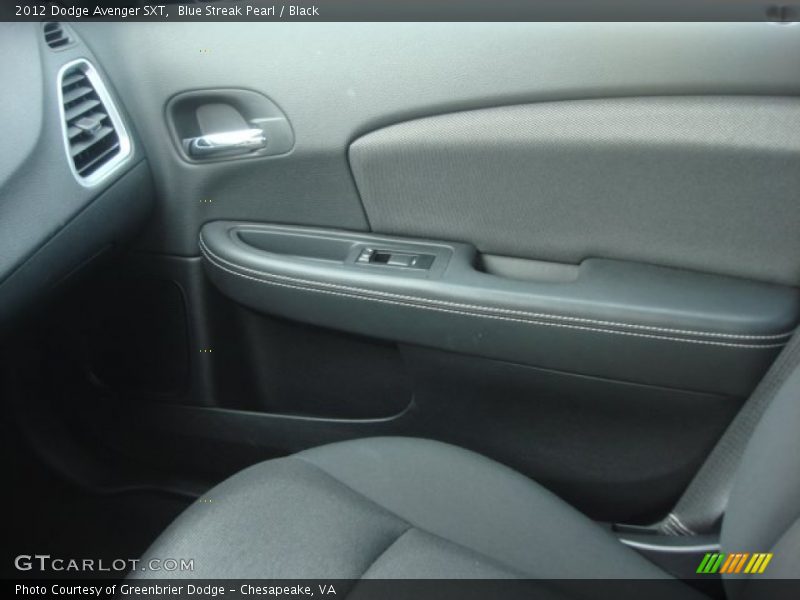 Blue Streak Pearl / Black 2012 Dodge Avenger SXT