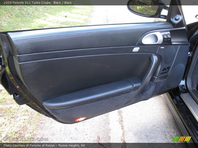 Door Panel of 2009 911 Turbo Coupe