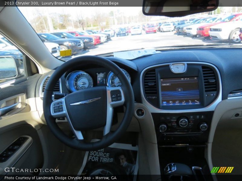 Luxury Brown Pearl / Black/Light Frost Beige 2013 Chrysler 300