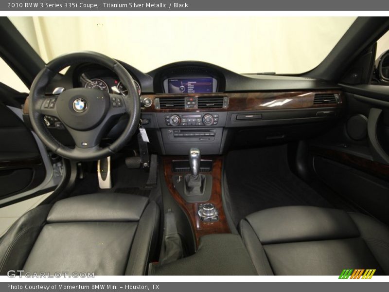 Dashboard of 2010 3 Series 335i Coupe