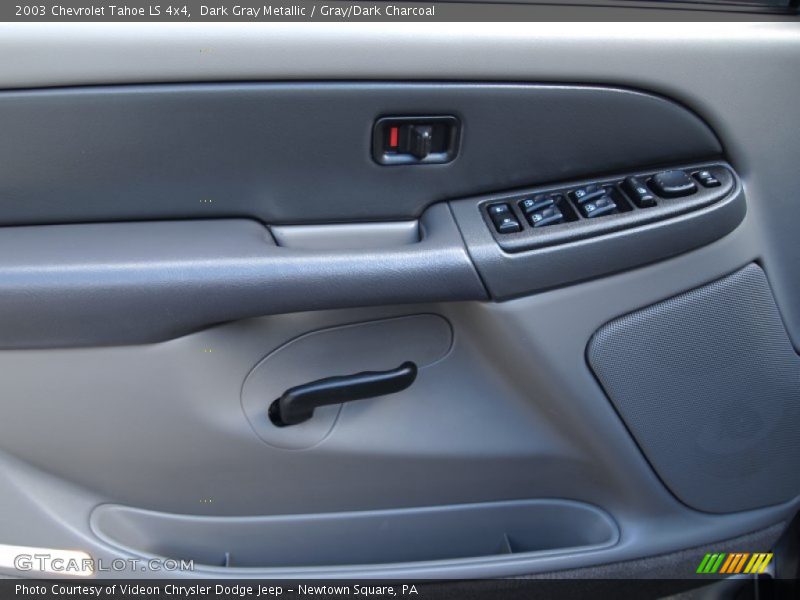 Dark Gray Metallic / Gray/Dark Charcoal 2003 Chevrolet Tahoe LS 4x4