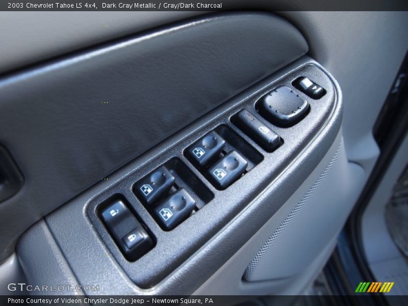 Dark Gray Metallic / Gray/Dark Charcoal 2003 Chevrolet Tahoe LS 4x4