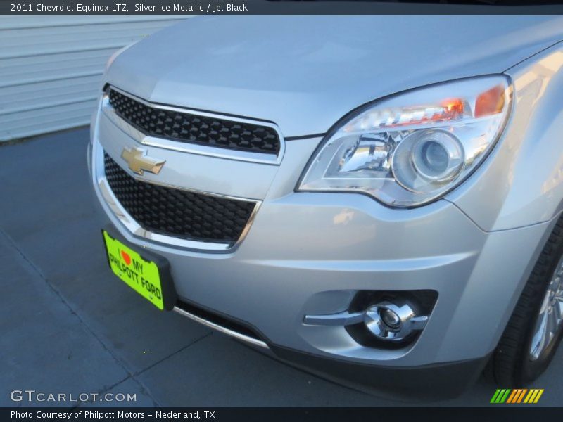 Silver Ice Metallic / Jet Black 2011 Chevrolet Equinox LTZ