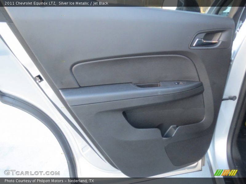 Silver Ice Metallic / Jet Black 2011 Chevrolet Equinox LTZ