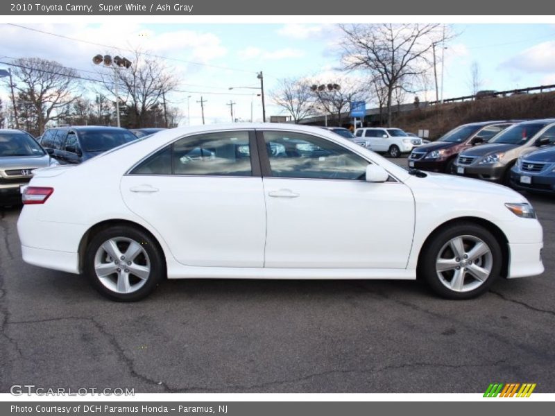 Super White / Ash Gray 2010 Toyota Camry