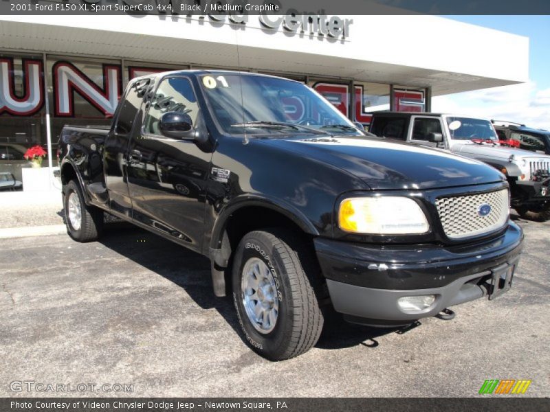 Front 3/4 View of 2001 F150 XL Sport SuperCab 4x4