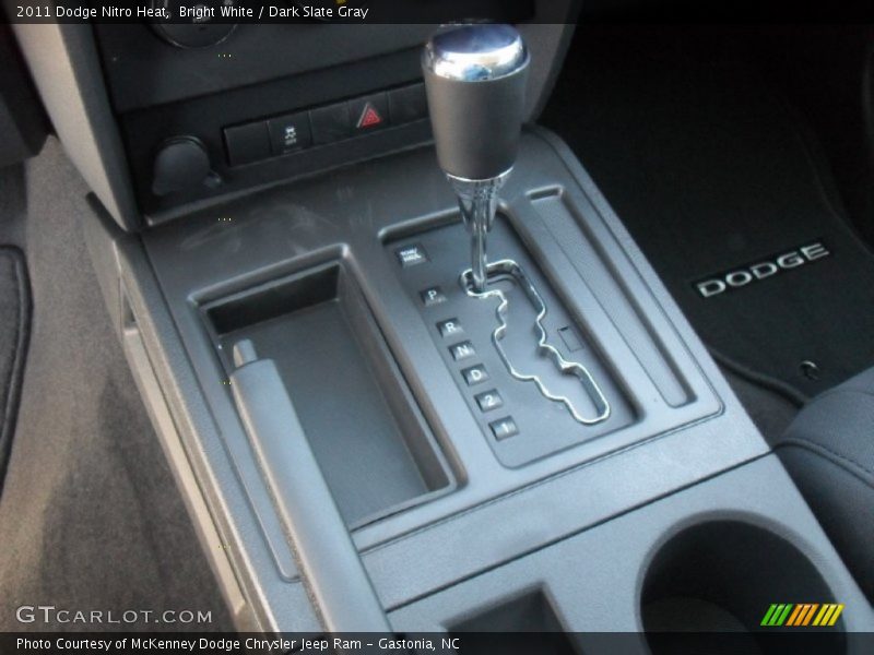 Bright White / Dark Slate Gray 2011 Dodge Nitro Heat