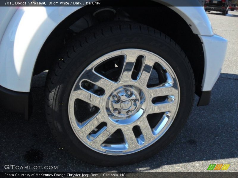 Bright White / Dark Slate Gray 2011 Dodge Nitro Heat