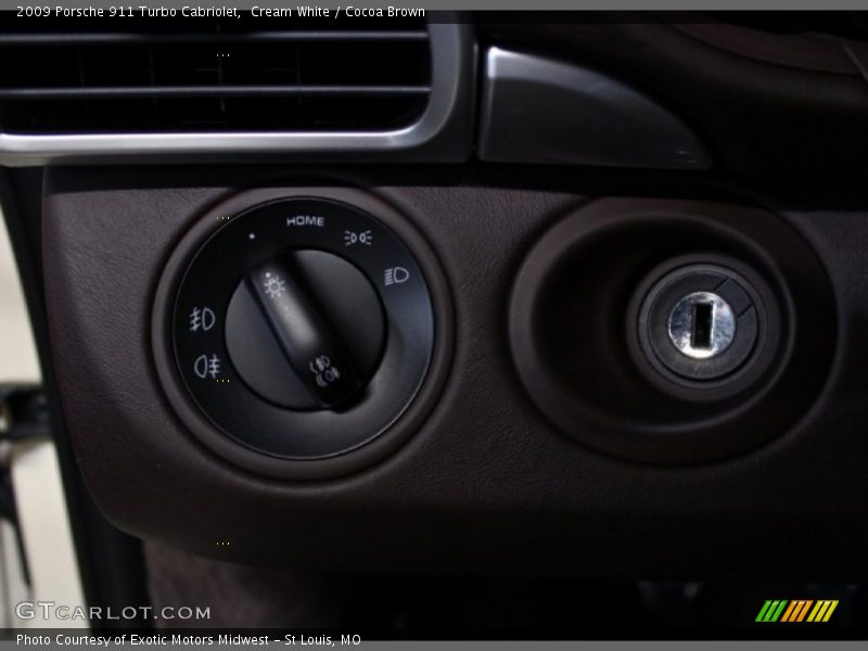 Cream White / Cocoa Brown 2009 Porsche 911 Turbo Cabriolet