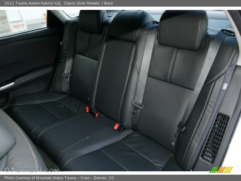 Classic Silver Metallic / Black 2013 Toyota Avalon Hybrid XLE