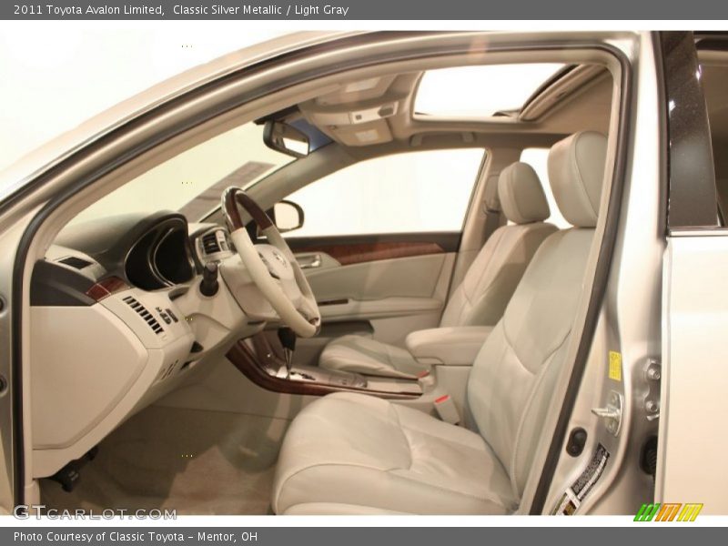 Classic Silver Metallic / Light Gray 2011 Toyota Avalon Limited