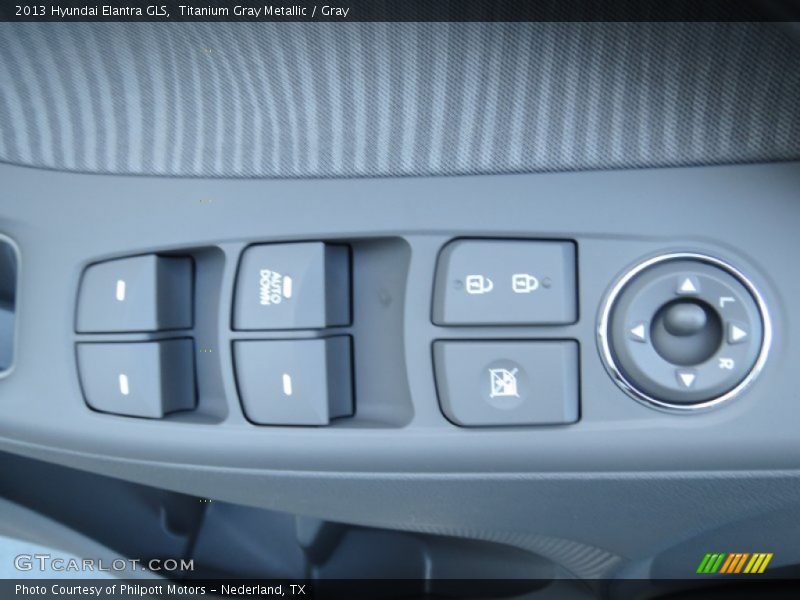 Titanium Gray Metallic / Gray 2013 Hyundai Elantra GLS