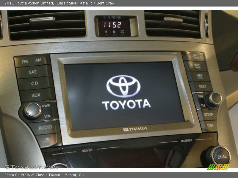 Classic Silver Metallic / Light Gray 2011 Toyota Avalon Limited