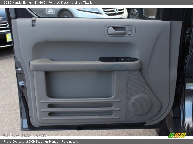 Polished Metal Metallic / Titanium 2010 Honda Element EX 4WD