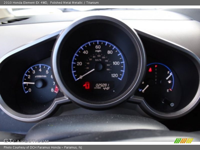 Polished Metal Metallic / Titanium 2010 Honda Element EX 4WD