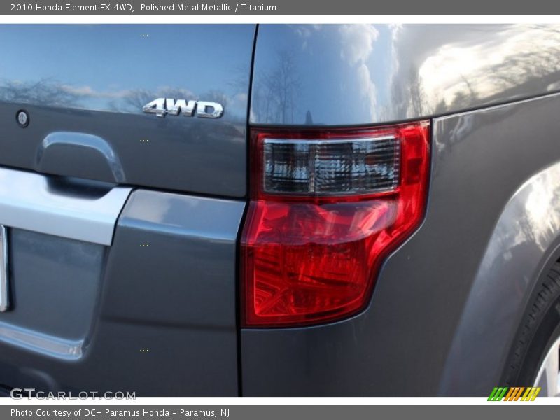 Polished Metal Metallic / Titanium 2010 Honda Element EX 4WD