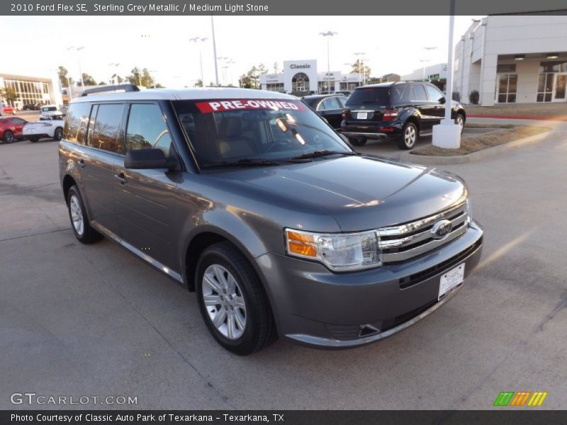 Sterling Grey Metallic / Medium Light Stone 2010 Ford Flex SE