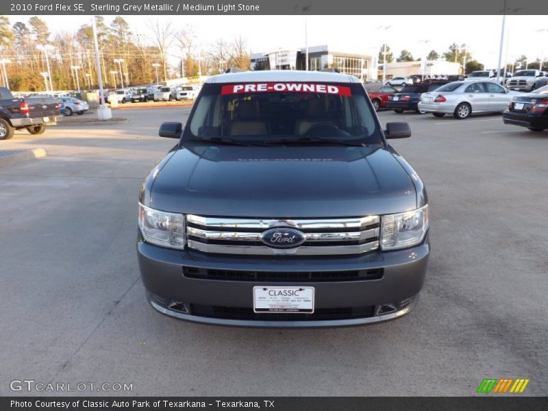 Sterling Grey Metallic / Medium Light Stone 2010 Ford Flex SE