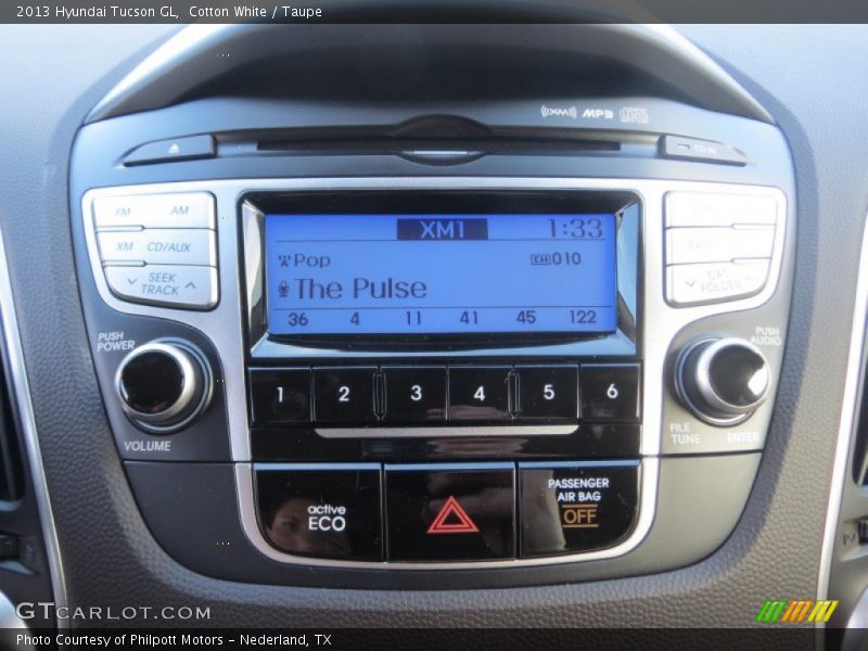 Cotton White / Taupe 2013 Hyundai Tucson GL