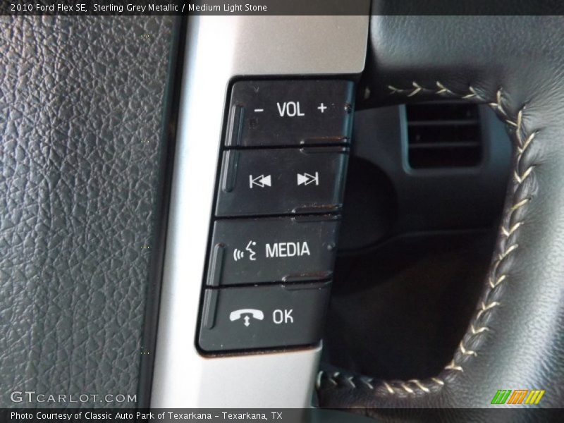 Sterling Grey Metallic / Medium Light Stone 2010 Ford Flex SE