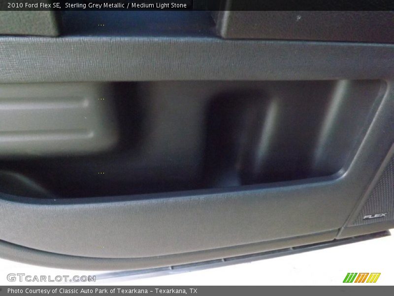 Sterling Grey Metallic / Medium Light Stone 2010 Ford Flex SE