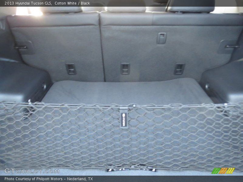 Cotton White / Black 2013 Hyundai Tucson GLS