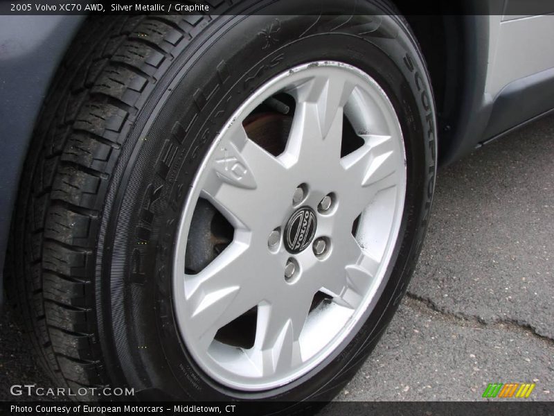 Silver Metallic / Graphite 2005 Volvo XC70 AWD