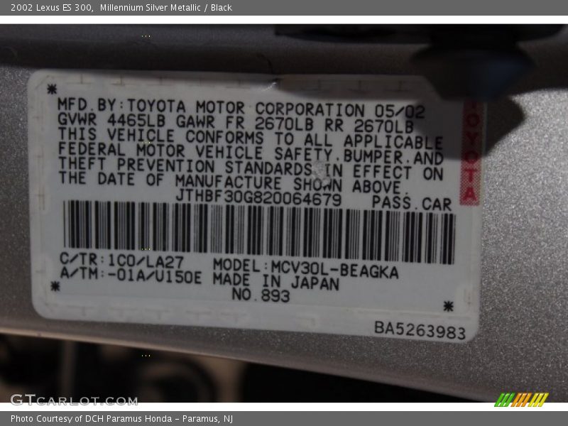 Millennium Silver Metallic / Black 2002 Lexus ES 300