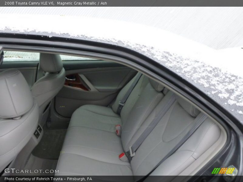Magnetic Gray Metallic / Ash 2008 Toyota Camry XLE V6