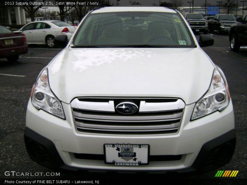 Satin White Pearl / Ivory 2013 Subaru Outback 2.5i