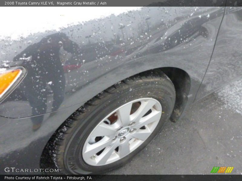 Magnetic Gray Metallic / Ash 2008 Toyota Camry XLE V6