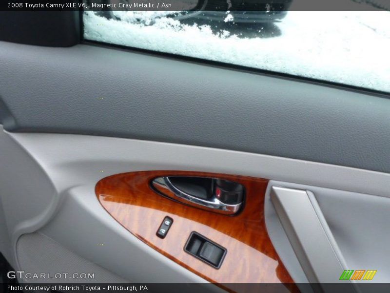 Magnetic Gray Metallic / Ash 2008 Toyota Camry XLE V6