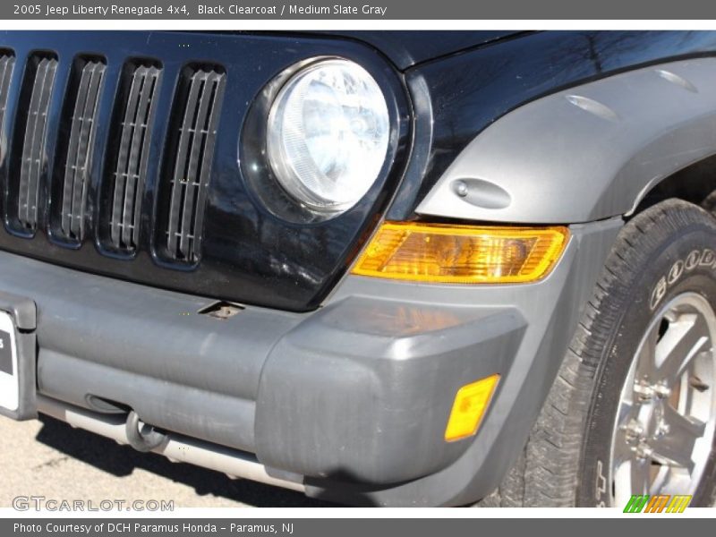 Black Clearcoat / Medium Slate Gray 2005 Jeep Liberty Renegade 4x4