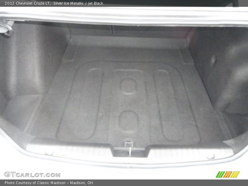 Silver Ice Metallic / Jet Black 2012 Chevrolet Cruze LT