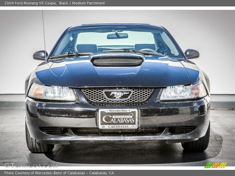 Black / Medium Parchment 2004 Ford Mustang V6 Coupe