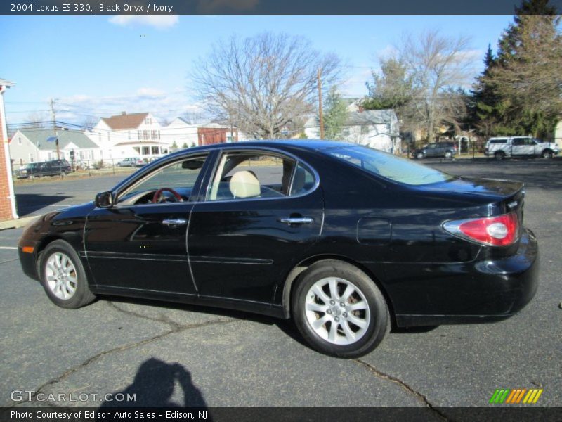 Black Onyx / Ivory 2004 Lexus ES 330