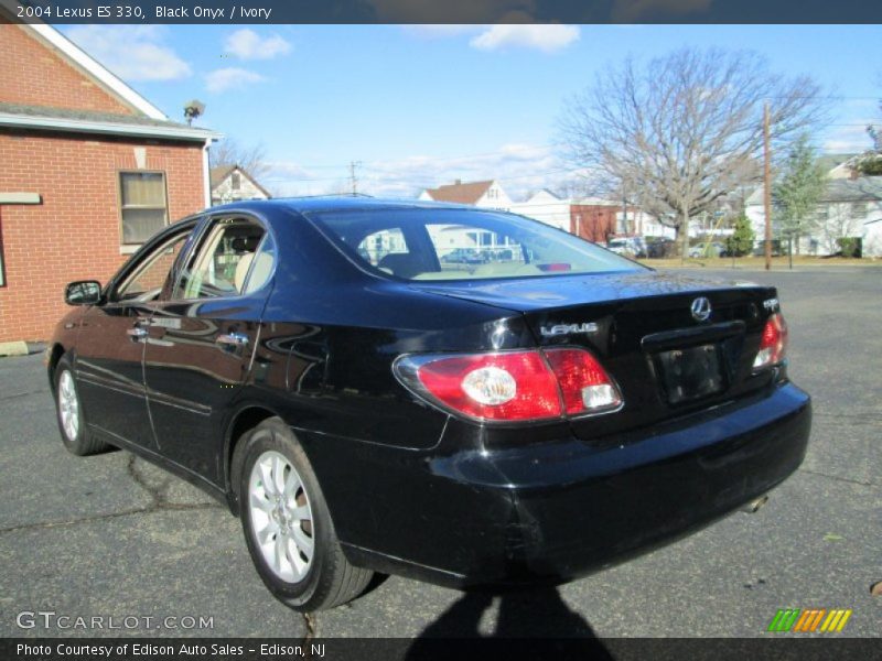 Black Onyx / Ivory 2004 Lexus ES 330