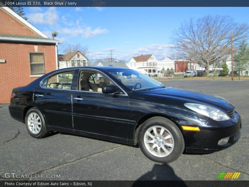 Black Onyx / Ivory 2004 Lexus ES 330