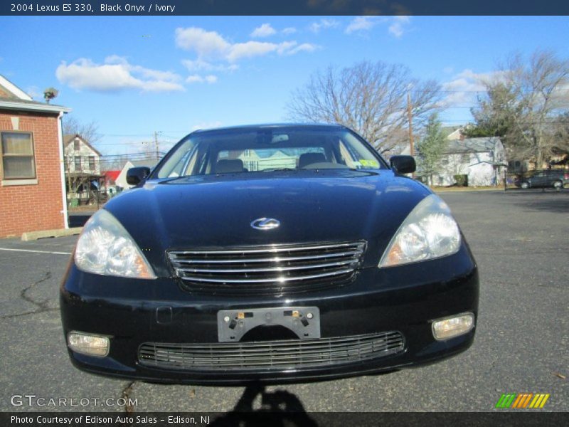 Black Onyx / Ivory 2004 Lexus ES 330