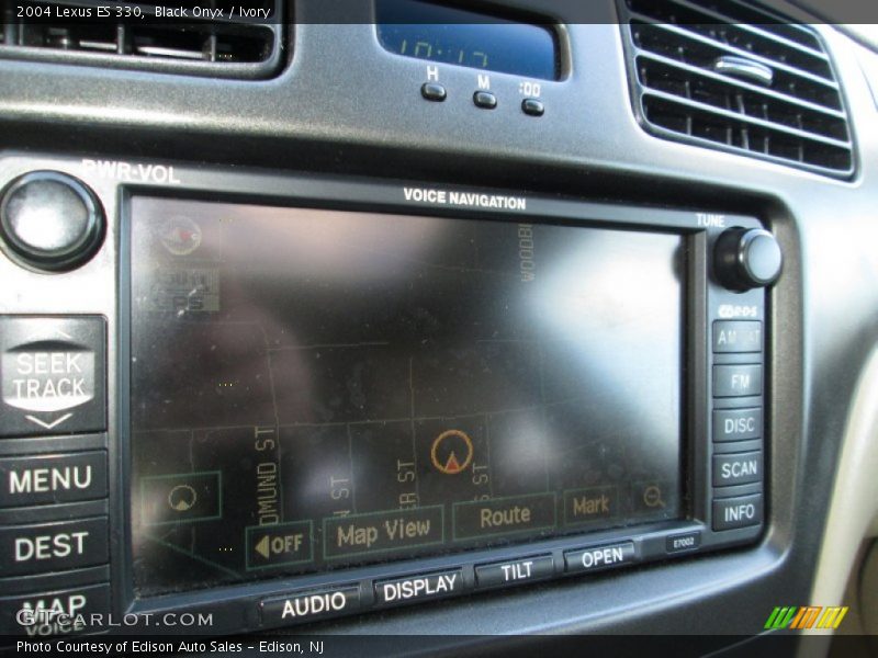 Black Onyx / Ivory 2004 Lexus ES 330