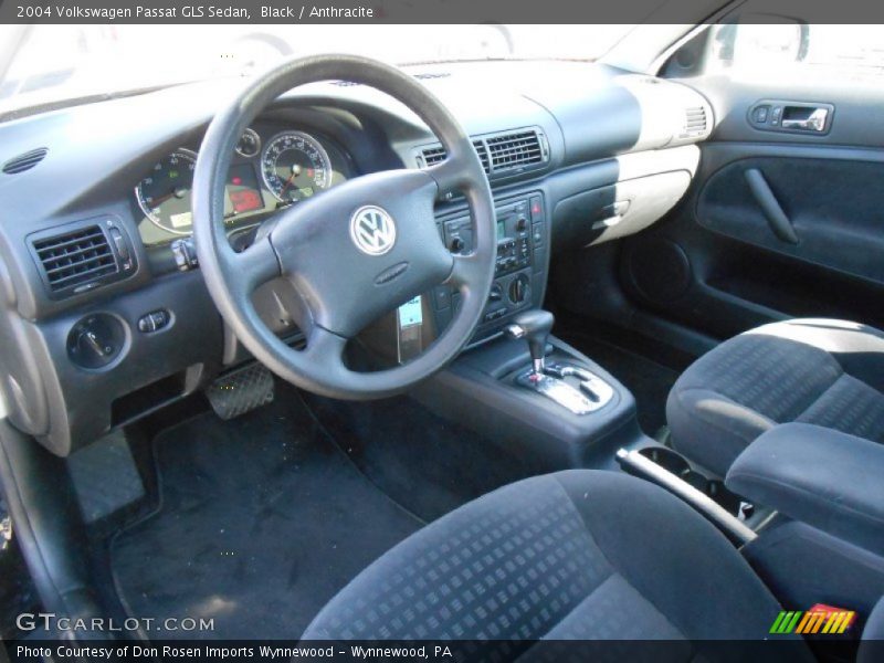 Black / Anthracite 2004 Volkswagen Passat GLS Sedan