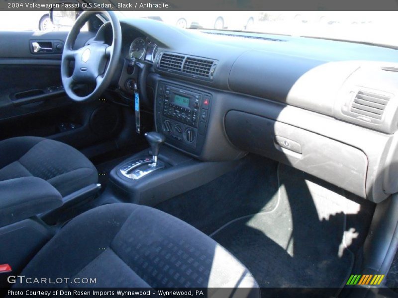 Black / Anthracite 2004 Volkswagen Passat GLS Sedan