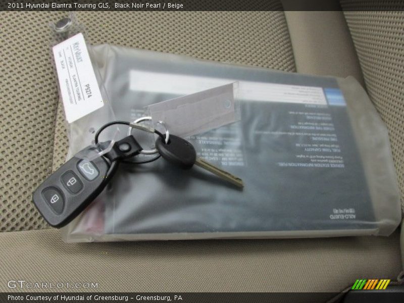 Black Noir Pearl / Beige 2011 Hyundai Elantra Touring GLS