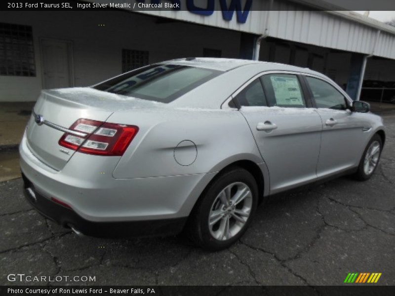 Ingot Silver Metallic / Charcoal Black 2013 Ford Taurus SEL