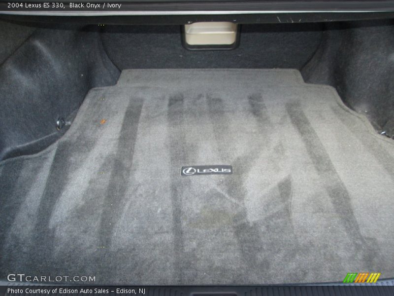 Black Onyx / Ivory 2004 Lexus ES 330