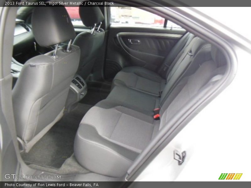 Ingot Silver Metallic / Charcoal Black 2013 Ford Taurus SEL