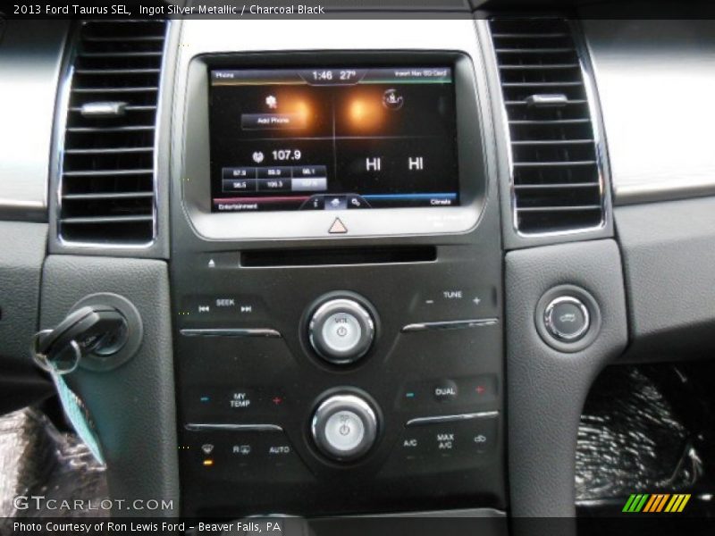 Ingot Silver Metallic / Charcoal Black 2013 Ford Taurus SEL