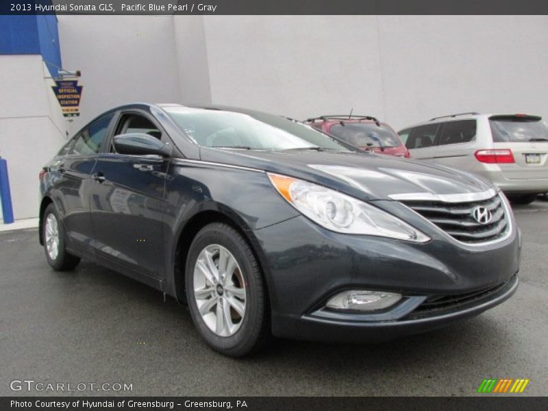 Front 3/4 View of 2013 Sonata GLS